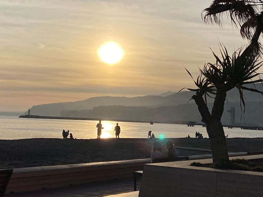 Casa Del Mar Luxury. Primera Linea De Playa Almería Dış mekan fotoğraf
